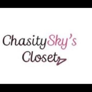 Meet your Posher, Latisha